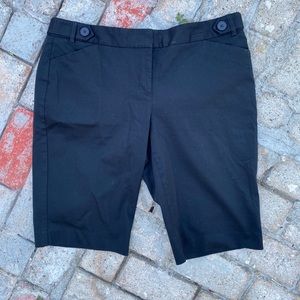 Editor Bermuda Shorts Size 12